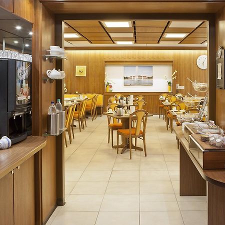 Hotel Blauer Karpfen Oberschleissheim Luaran gambar